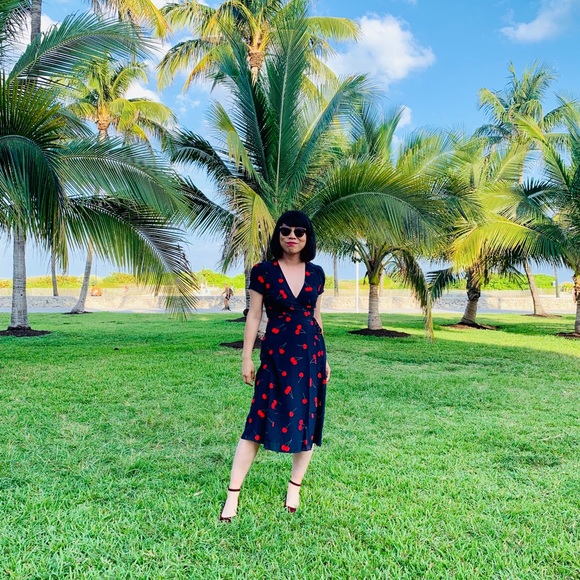 Meet your Posher, Lucy - Picture 4 of 7